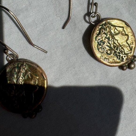Gold Intaglio Cameo Roman Coin Style Drop Earrings - Picture 5 of 10